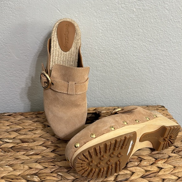 Tan Suede Clogs with Gold Buckle - Picture 5 of 7